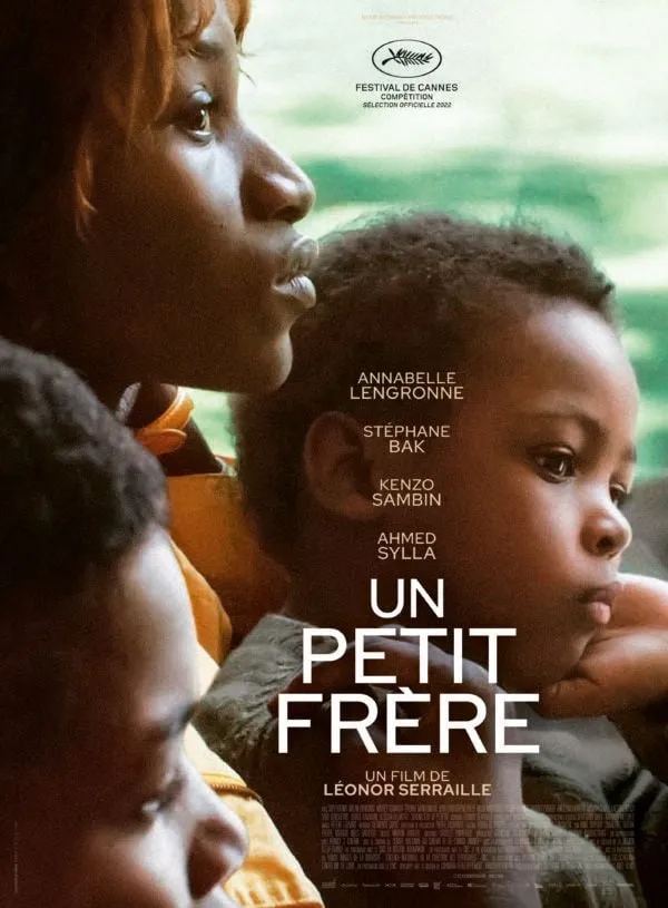 Un petit frère poster